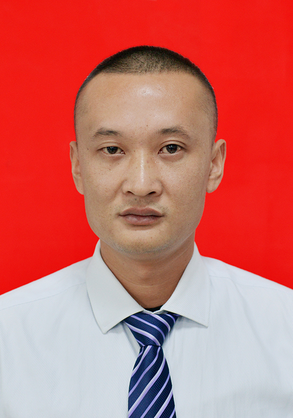 柏小平（教练员）