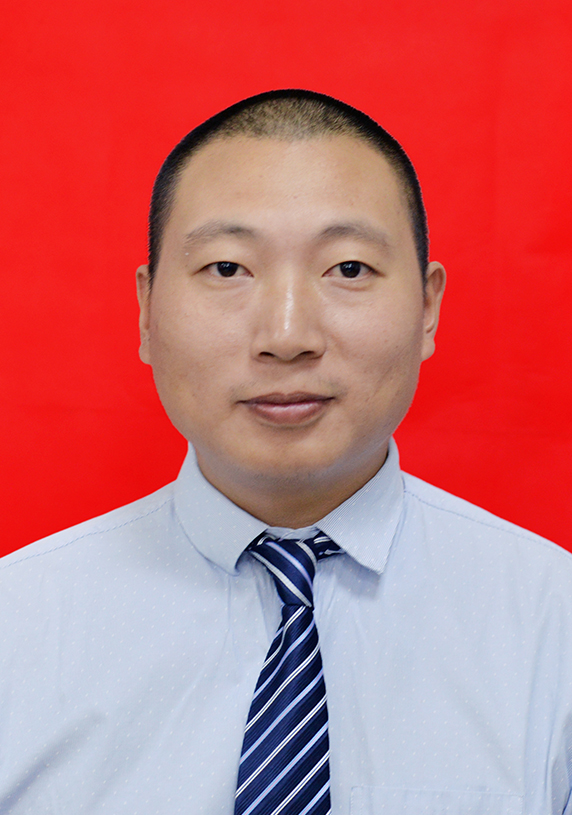 陈春华（教练员）